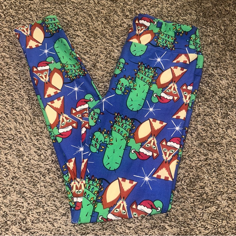 LuLaRoe Festive Green and Blue cactus fox Christmas Leggings